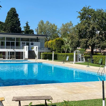 Apartamento En Country Pilar Piscina Parrilla Propia Hasta 4 Personas Kültér fotó