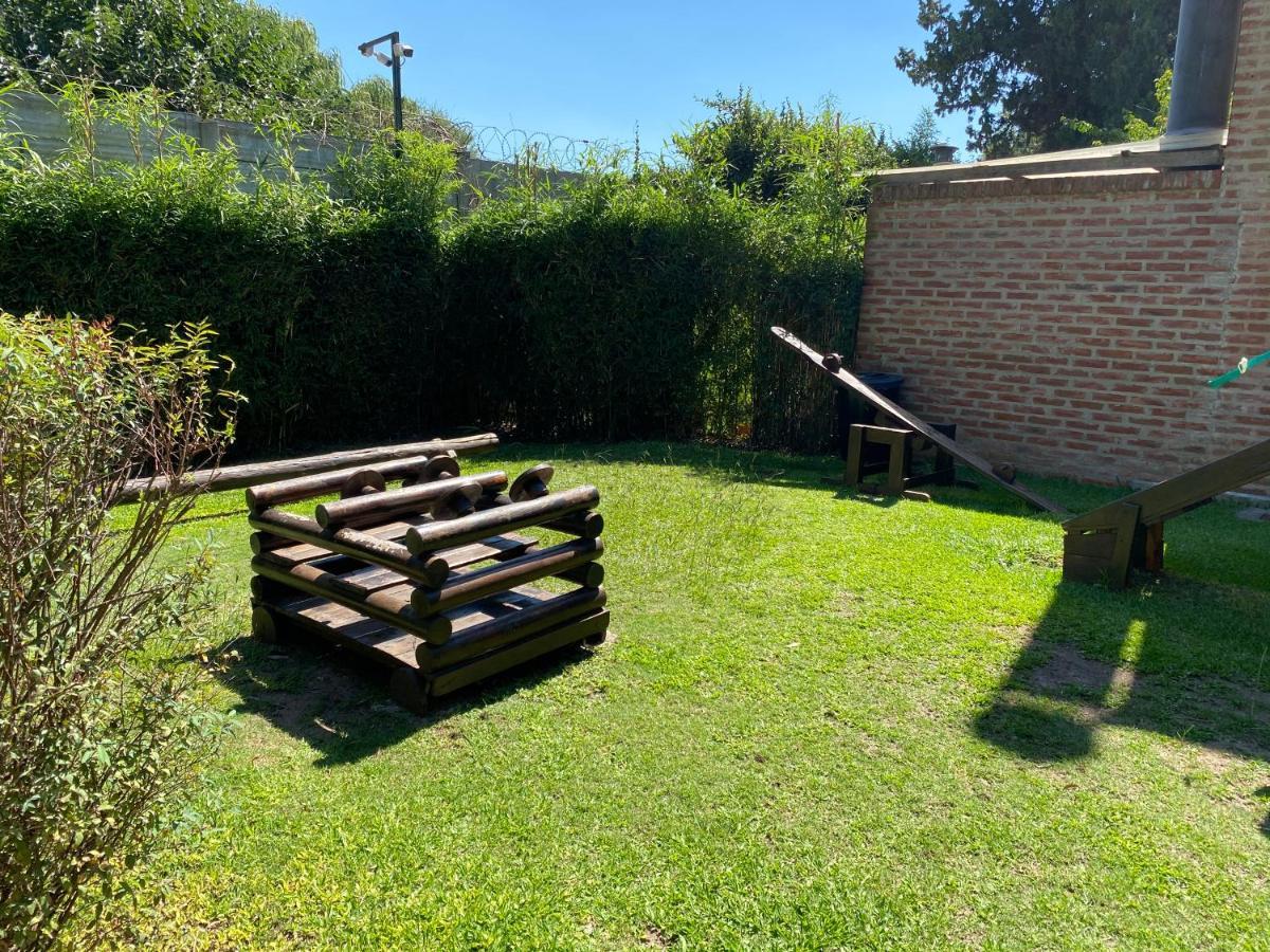 Apartamento En Country Pilar Piscina Parrilla Propia Hasta 4 Personas Kültér fotó