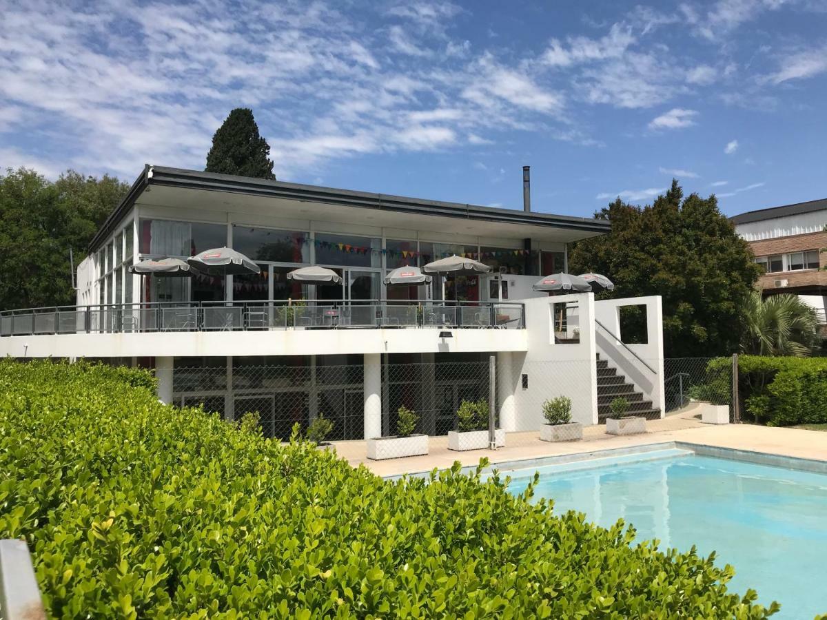 Apartamento En Country Pilar Piscina Parrilla Propia Hasta 4 Personas Kültér fotó
